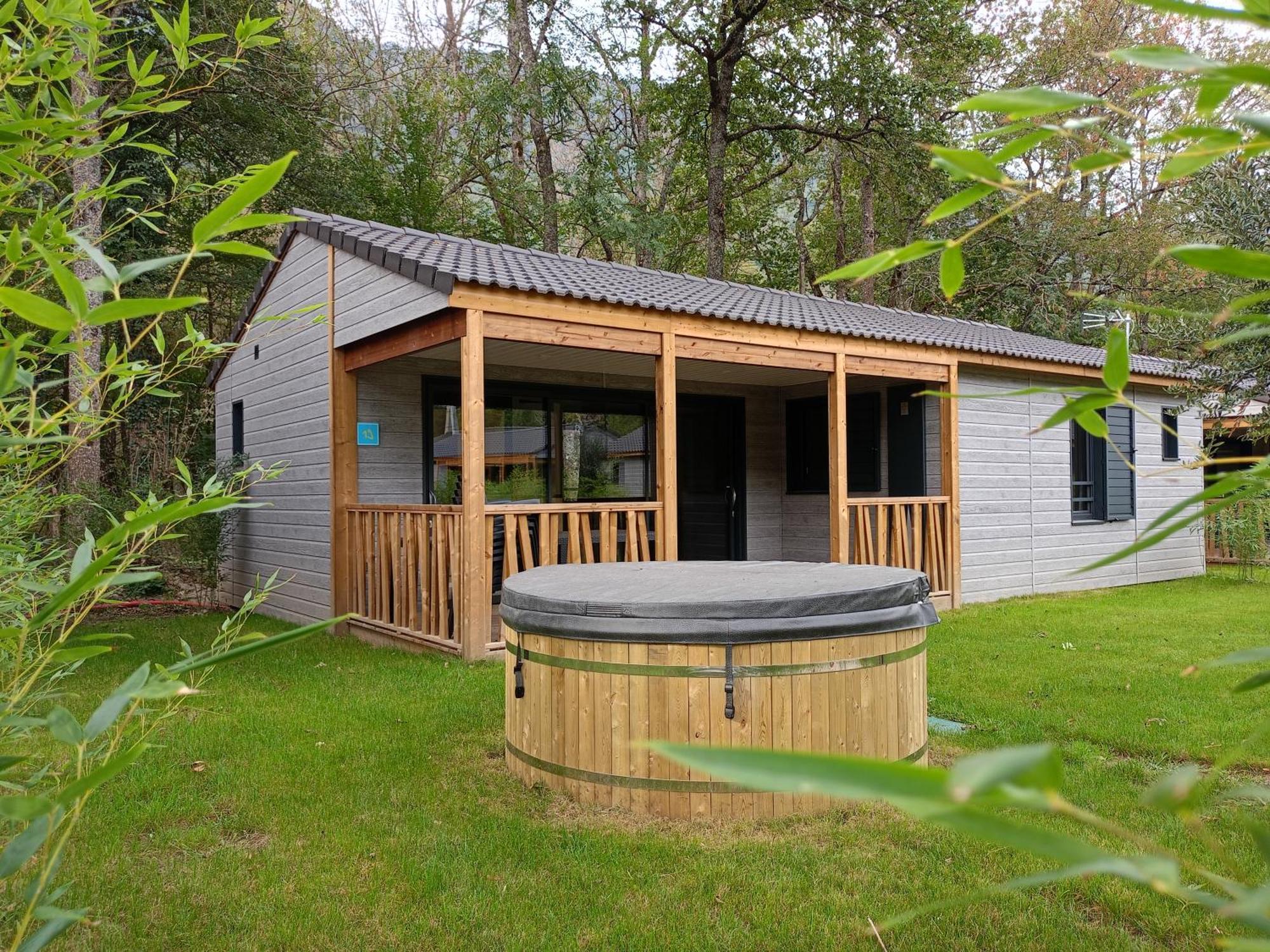Camping Paradis La Marmotte อักซ์-เลส์-แตร์มส์ ภายนอก รูปภาพ