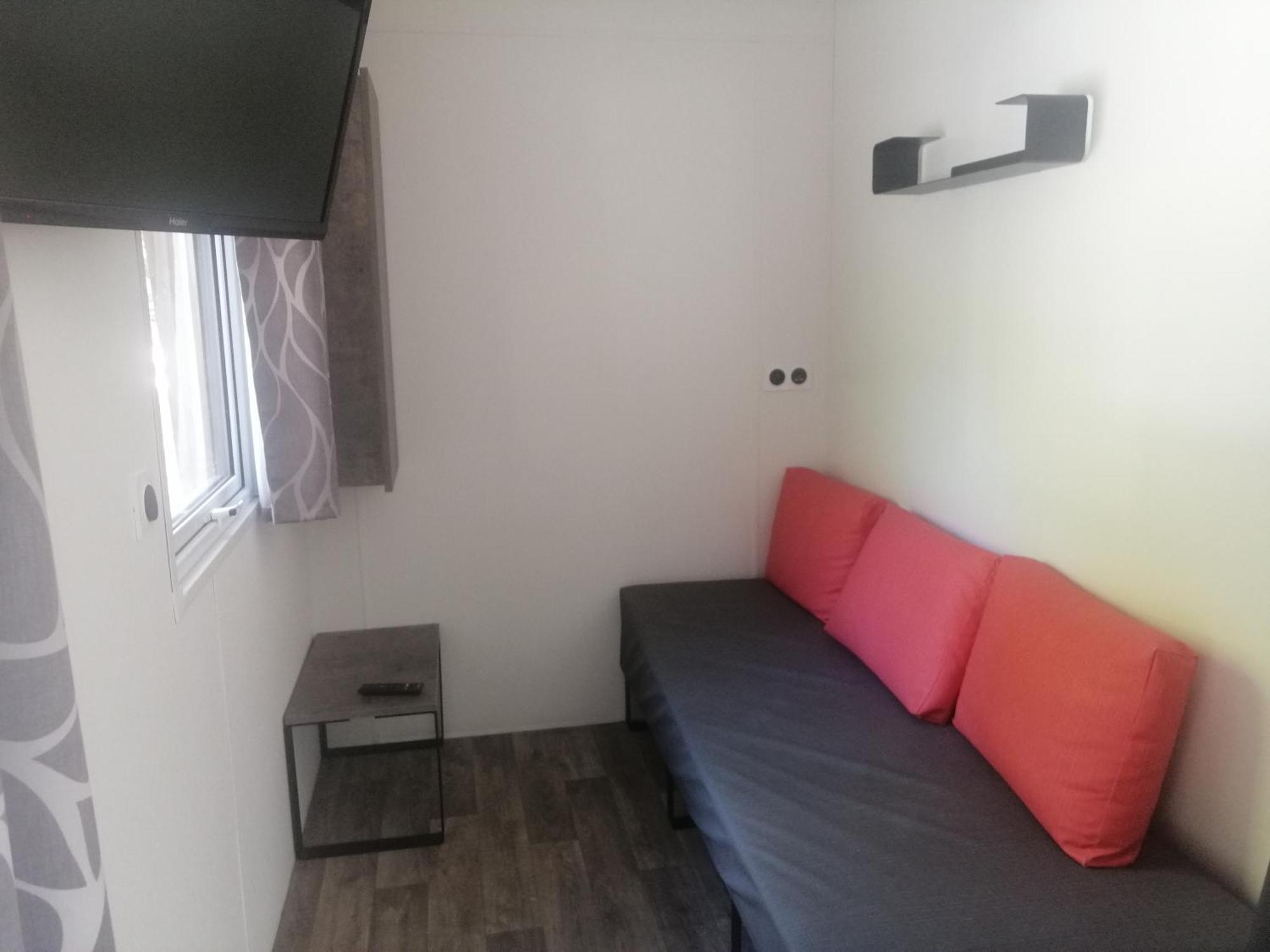 Camping Paradis La Marmotte อักซ์-เลส์-แตร์มส์ ภายนอก รูปภาพ