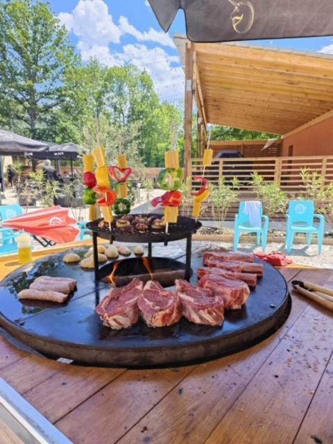 Camping Paradis La Marmotte อักซ์-เลส์-แตร์มส์ ภายนอก รูปภาพ