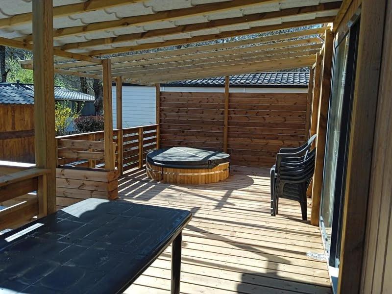 Camping Paradis La Marmotte อักซ์-เลส์-แตร์มส์ ภายนอก รูปภาพ
